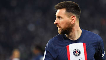 Messi s'éloigne de Paris