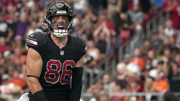 Arizona Cardinals TE Zach Ert