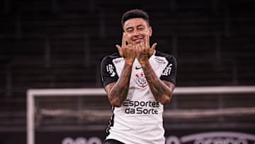 Lingard trabalha para reforçar o Corinthians após a Data Fifa