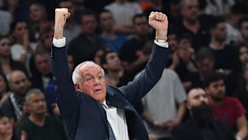Crvena Zvezda Meridianbet Belgrade v FC Barcelona - 2023/2024 Turkish Airlines EuroLeague