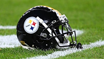New England Patriots v Pittsburgh Steelers
