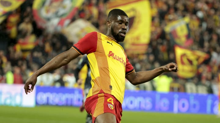 Kevin Danso est attendu à l'AS Rome