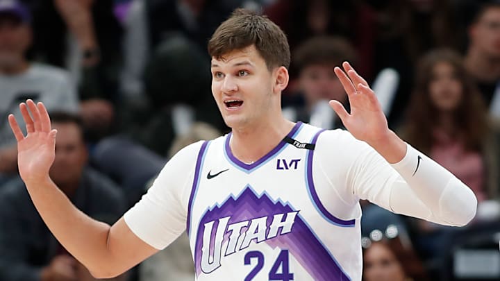 Portland Trail Blazers v Utah Jazz