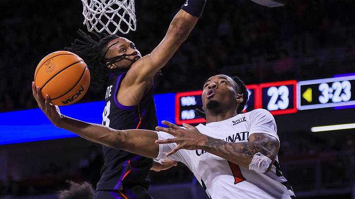Cincinnati Bearcats Basketball Concludes 2025 Exhibitions With Trip to Arkansas