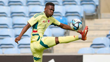 Rabbi Matondo im Einsatz für Wales