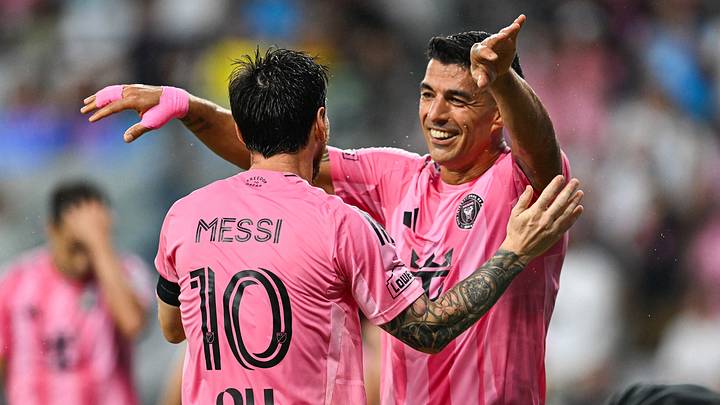 Lionel Messi and Luis Suárez scored two goals each in Inter Miami's 4-0 victory Saturday against DC United.