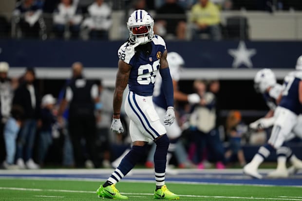 Dallas Cowboys WR CeeDee Lamb before the game against the New York Giants.