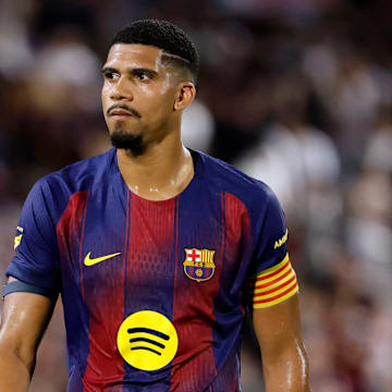 Ronald Araújo is not a part of Hansi Flick’s XI.