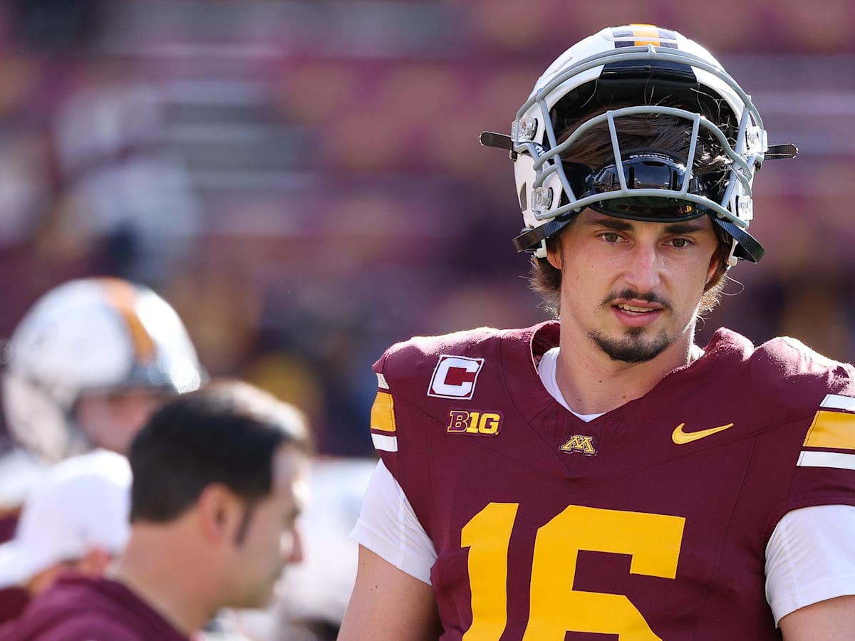 Max Brosmer preparing for final home game with Gophers seniors: 'It's flown  by'