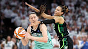 Napheesa Collier defending Unrivaled co-founder Breanna Stewart during the 2024 WNBA Finals.