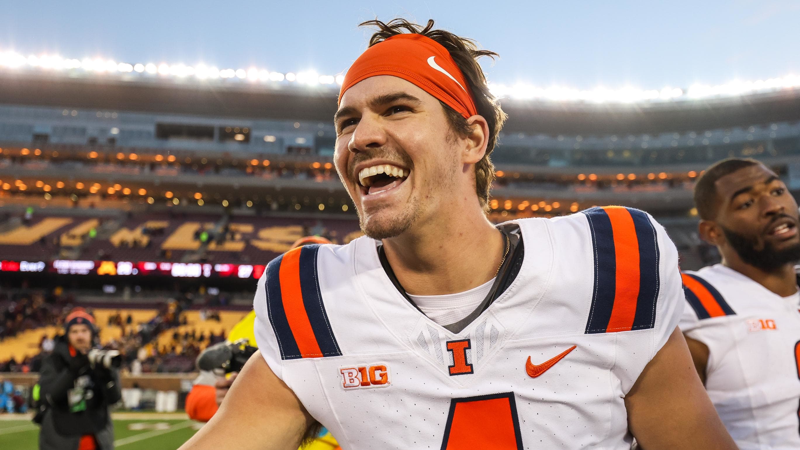 Atlanta Falcons UDFA QB John Paddock Illinois Fighting Illini