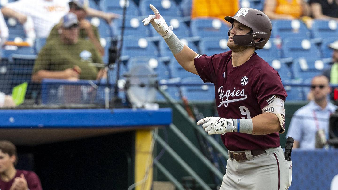Texas A&M Aggies and Texas Longhorns Predicted To Matchup In College Station Regional - Vimarsana News
