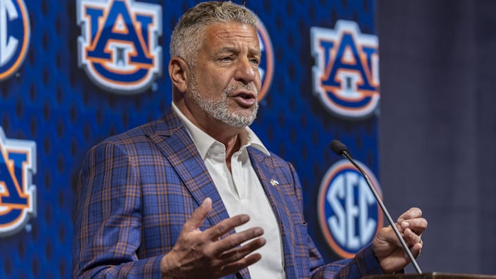 Bruce Pearl is beginning to lose ground on the recruiting trail