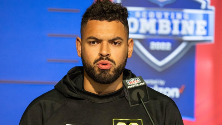 Abraham Lucas NFL Draft predictions, stats & profile. Abraham Lucas NFL Draft predictions, stats & profile.
