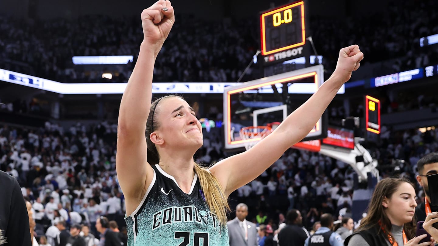 Sabrina Ionescu wears ice queen fit for WNBA Finals Game 4 pregame