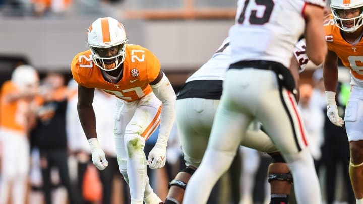 KNOXVILLE, TN - NOVEMBER 18: Tennessee Volunteers defensive lineman James Pearce Jr. (27) prepares to rush during a college football game between the Tennessee Volunteers and the Georgia Bulldogs on November 18, 2023, at Neyland Stadium, in Knoxville, TN.