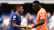 Thiago Silva viajou, mas Mendy segue fora