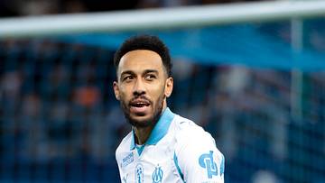 Pierre-Emerick Aubameyang démarre comme titulaire.
