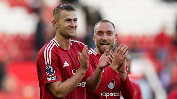 Manchester United takes on Leicester City
