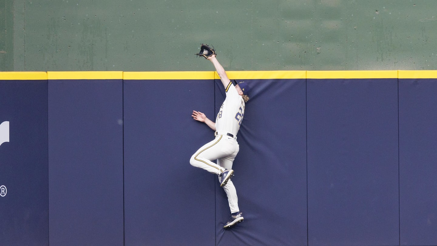 Cardinals, Marlins, Pirates Shift Bullpen Rosters Amid Playoff Push