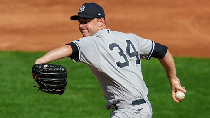 Oct 1, 2023; Kansas City, Missouri, USA; New York Yankees relief pitcher Michael King (34) pitches during the third inning against the Kansas City Royals at Kauffman Stadium. 