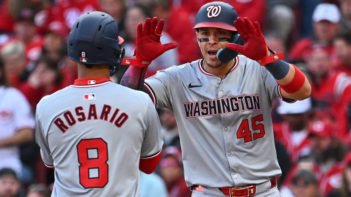 3 Nationals On Thin Ice After Victor Robles Was DFA'd - Vimarsana News