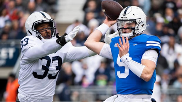 Penn State Nittany Lions defensive end Dani Dennis-Sutton