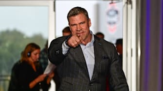 Oct 21, 2023; Foxborough, MA, USA; New England Patriots former linebacker Ted Johnson  is introduced at the 2023 Patriots Hall of Fame induction in the Cross Insurance Pavilion at Gillette Stadium. Mandatory Credit: Eric Canha-Imagn Images