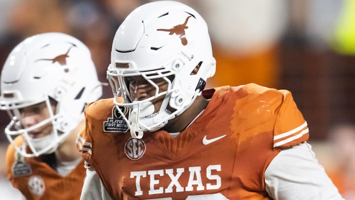 Former Texas offensive lineman Kelvin Banks Jr