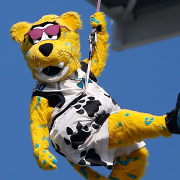 Oct 15, 2017; Jacksonville, FL, USA; Jacksonville Jaguars mascot Jaxon De Ville jumps from a light tower before a football game against the Los Angeles Rams at EverBank Field. Mandatory Credit: Reinhold Matay-USA TODAY Sports