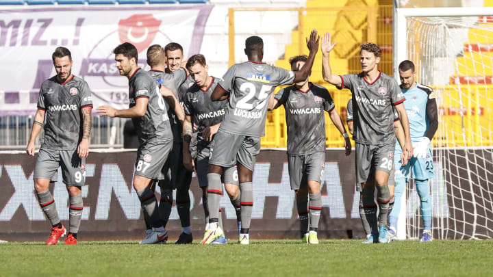 VavaCars Fatih Karagümrük oyuncularının gol sevinci VavaCars Fatih Karagümrük oyuncularının gol sevinci