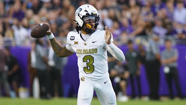 Kaidon Salter (3) looks to throw downfield against the TCU Horned Frogs
