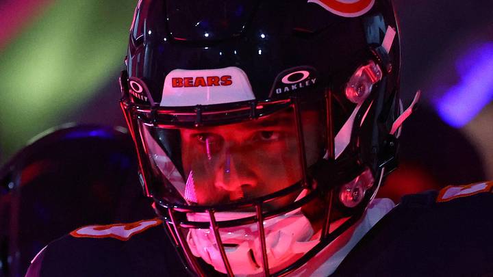Chicago Bears linebacker T.J. Edwards 
