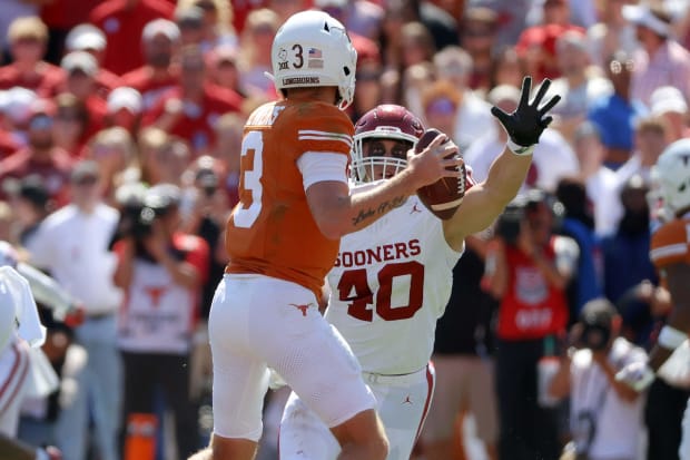 Oklahoma defensive end Ethan Downs