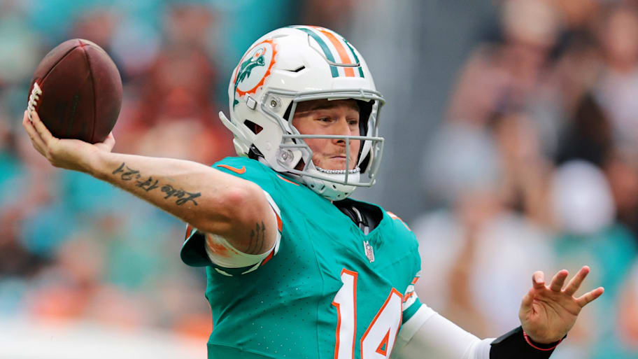 Miami Dolphins quarterback Quinn Ewers