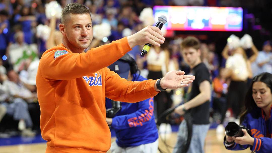 New Gator head football coach Jon Sumrall fires up the crowd during the first half an NCAA basketball game at Steven C. O'Connell Center Exactek arena in Gainesville, FL on Saturday, January 24, 2026. Students, who get in free, have a limited number of seats so many camp out overnight. [Alan Youngblood/Gainesville Sun]