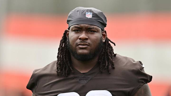 Former Cleveland Browns offensive tackle James Hudson III