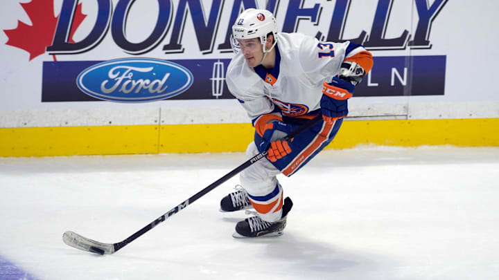 Mar 5, 2020; Ottawa, Ontario, CAN; New York Islanders center Matthew Barzal 913) skates with the puck in the third period against the Ottawa Senators at the Canadian Tire Centre. Mandatory Credit: Marc DesRosiers-Imagn Images Mar 5, 2020; Ottawa, Ontario, CAN; New York Islanders center Matthew Barzal 913) skates with the puck in the third period against the Ottawa Senators at the Canadian Tire Centre. Mandatory Credit: Marc DesRosiers-Imagn Images