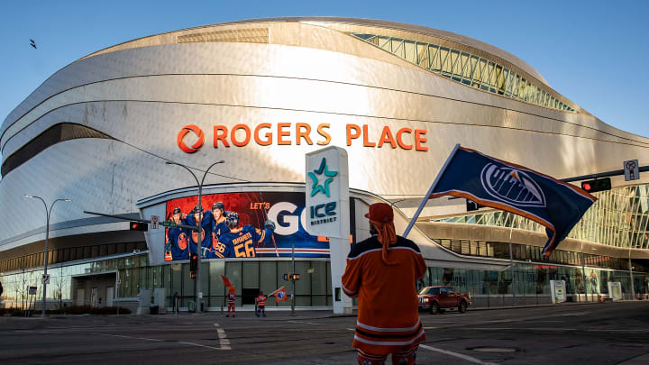 Montreal Canadiens v Edmonton Oilers