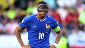 Kylian Mbappé a été aperçu avec un nouveau masque. 