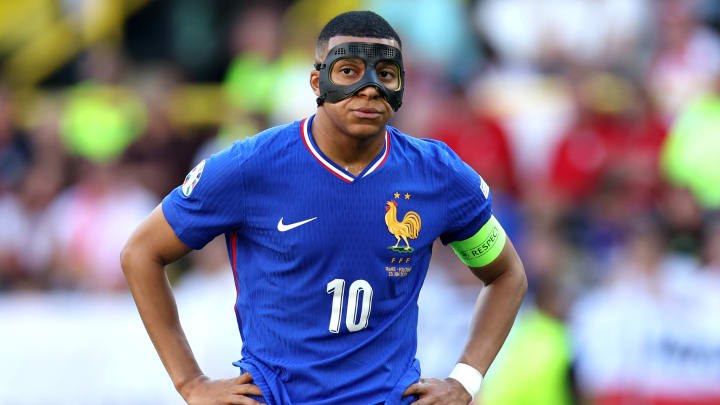Kylian Mbappé a été aperçu avec un nouveau masque. 