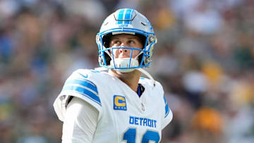 Detroit Lions v Green Bay Packers