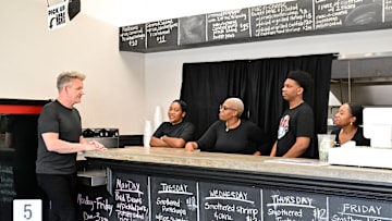 Kitchen Nightmares: Gordon Ramsay with the restaurant owners and crew in the “3 Southern Girls” episode of Kitchen Nightmares airing Tuesday, Feb. 4 (8:00-9:00 PM ET/PT) on FOX. CR: FOX. ©2025 FOX Media LLC.