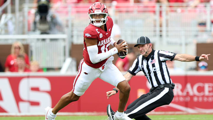 Arkansas Razorbacks quarterback Taylen Green