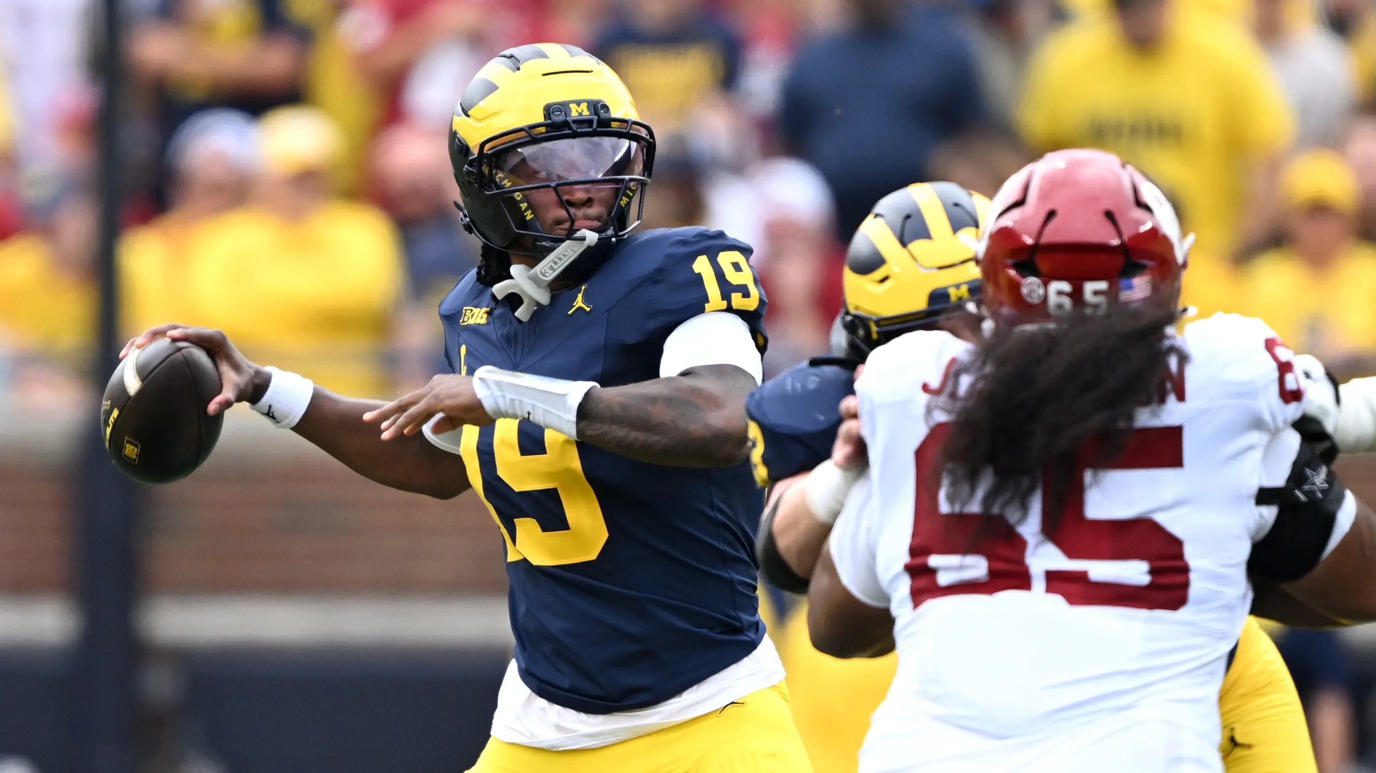 Live Updates From No. 11 Oklahoma's Blue Blood Battle With Michigan