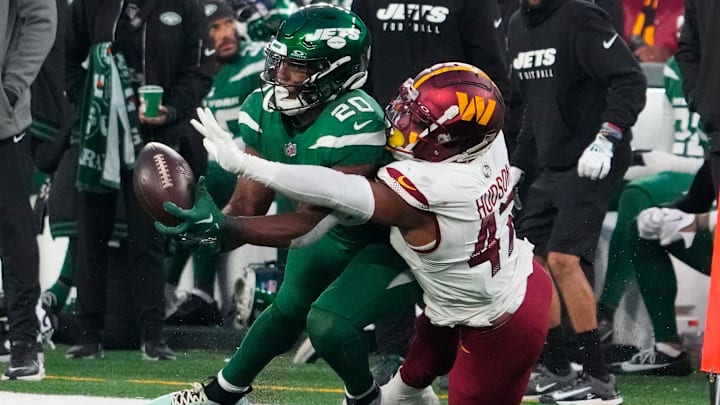 McKeesport graduate, Khaleke Hudson, seen here playing with the Washington Commanders, attended his home district's school board meeting asking for an opportunity to be head coach.