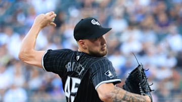 Los Angeles Dodgers v Chicago White Sox