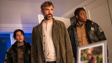 MURDER IN A SMALL TOWN: L-R: Mya Lowe, Rossif Sutherland and Fritzy-Klevans Destine in the “Prized Possesions” episode of MURDER IN A SMALL TOWN airing Tuesday, Oct. 15 (8:00-9:00PM ET/PT) on FOX. ©2024 Fox Media LLC. CR: Kailey Schwerman/ FOX.