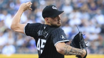 Los Angeles Dodgers v Chicago White Sox
