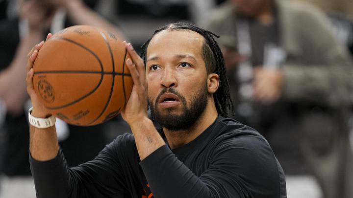 New York Knicks guard Jalen Brunson warms up before game two of the 2026 NBA Finals at Frost Bank Center on Jun 5, 2026.